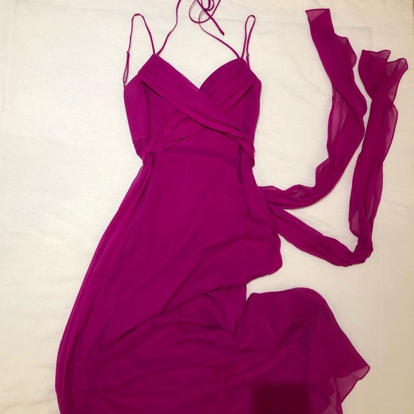 BCBG Max Azria Rosabelle Gown in Magenta, size 10 - Picture 16 of 16